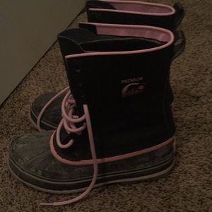 Pink and black sorel boots limited edition